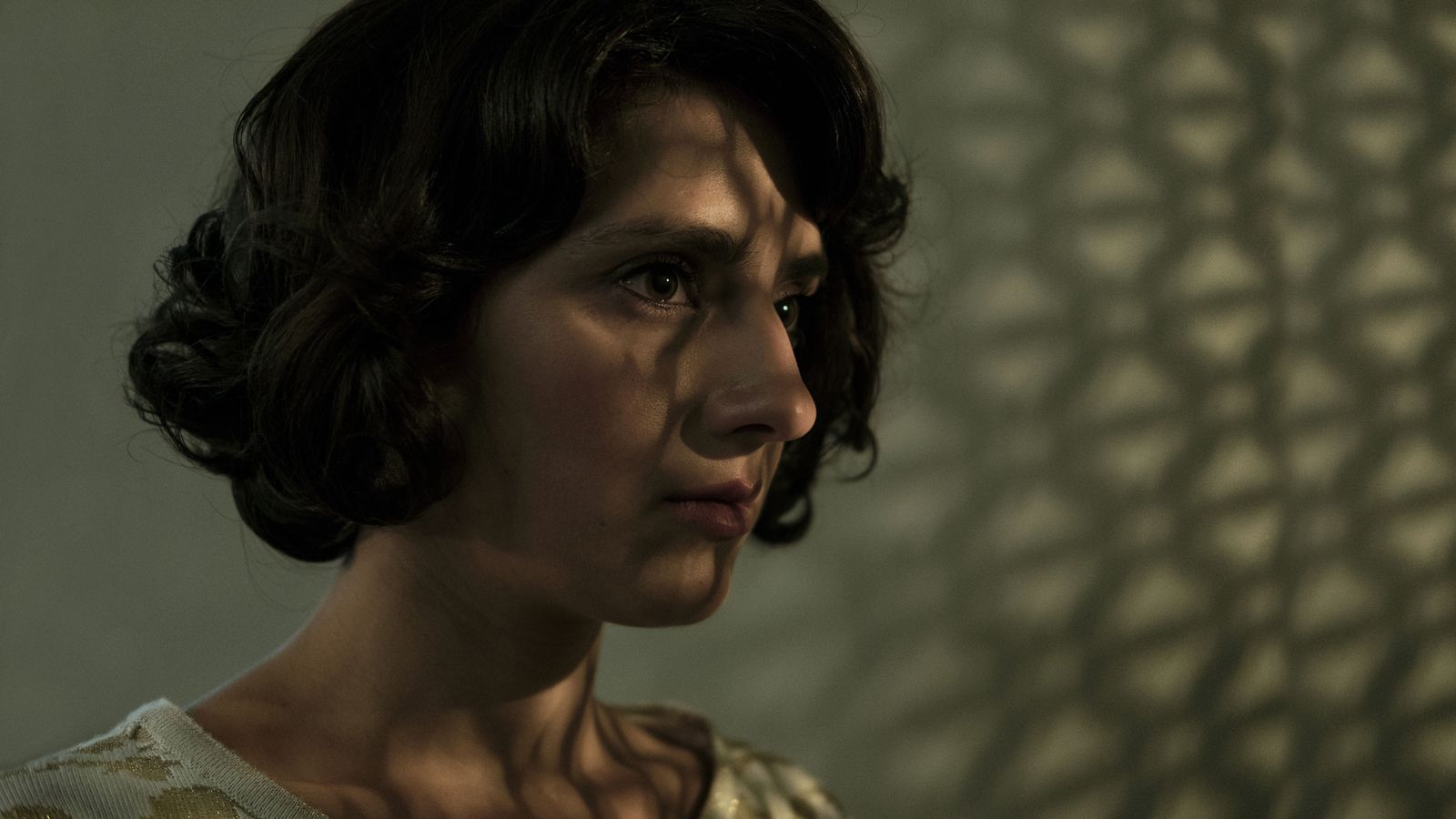 Filme Und Serien Von Seyneb Saleh Deutschland 83: Deutschland 83 : Bild Seyneb Saleh - 24 von 85