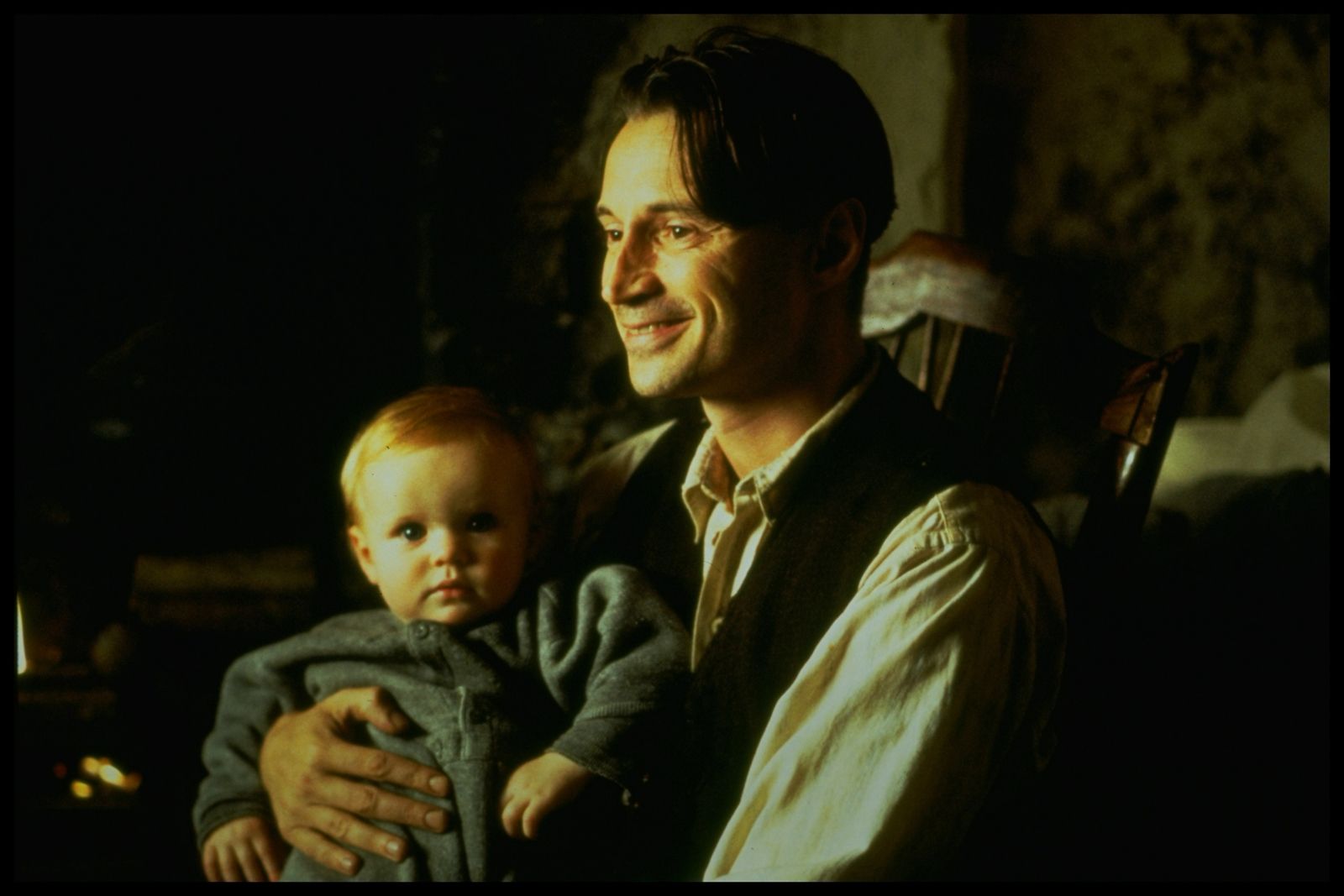 Filme Und Serien Von Robert Carlyle Bild zu Robert Carlyle - Die Asche meiner Mutter : Bild Robert Carlyle