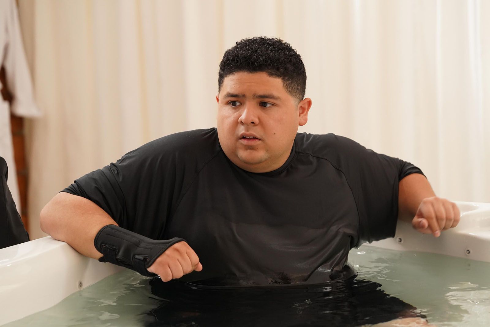 Modern Family: Modern Family : Bild Rico Rodriguez - 38 von 1074 ...