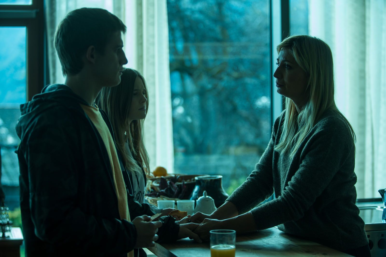 Bild zu Giulio Brizzi Curon Bild Anna Ferzetti, JuJu Di Domenico