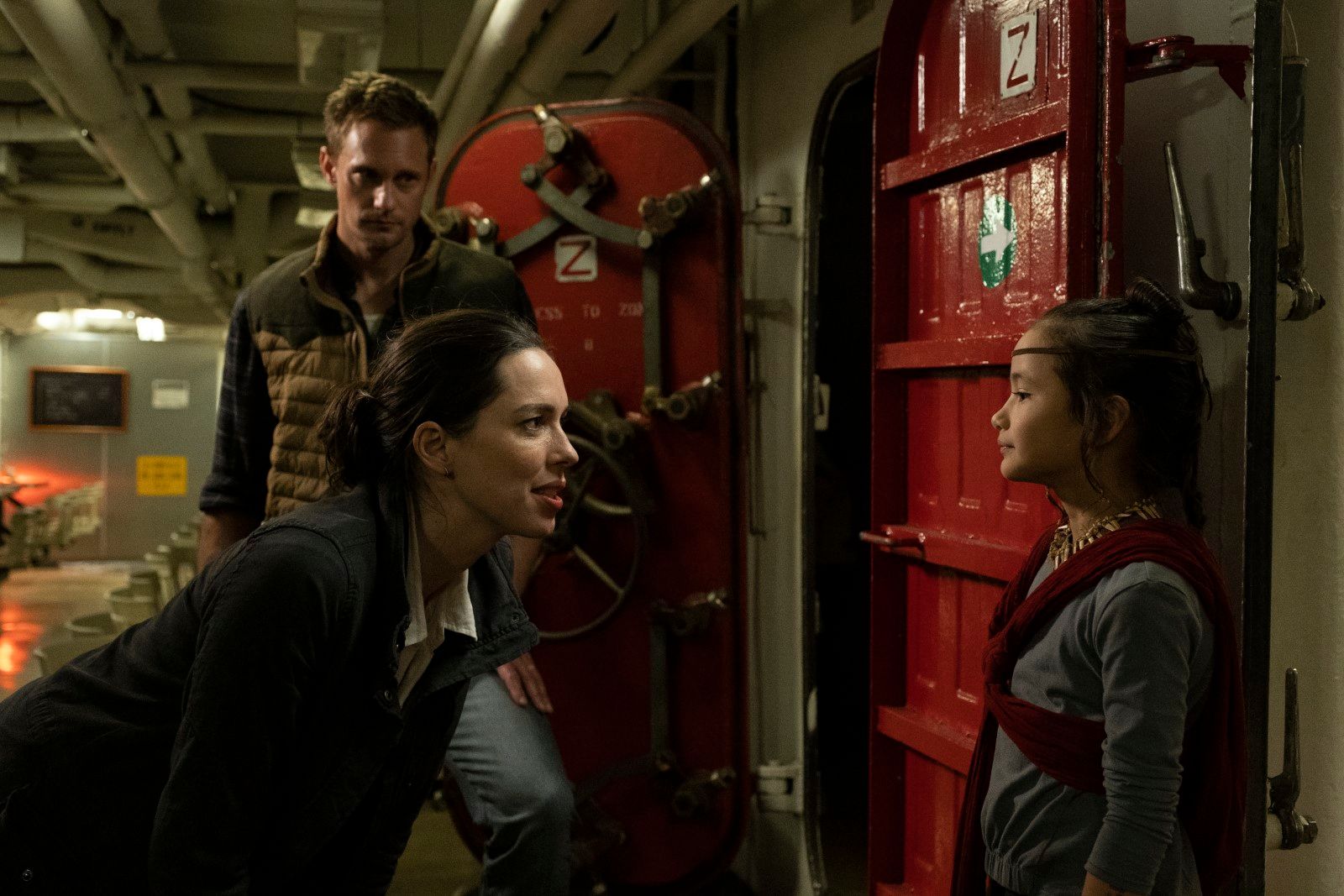 Bild zu Kaylee Hottle Godzilla Vs. Kong Bild Kaylee Hottle, Rebecca Hall, Alexander