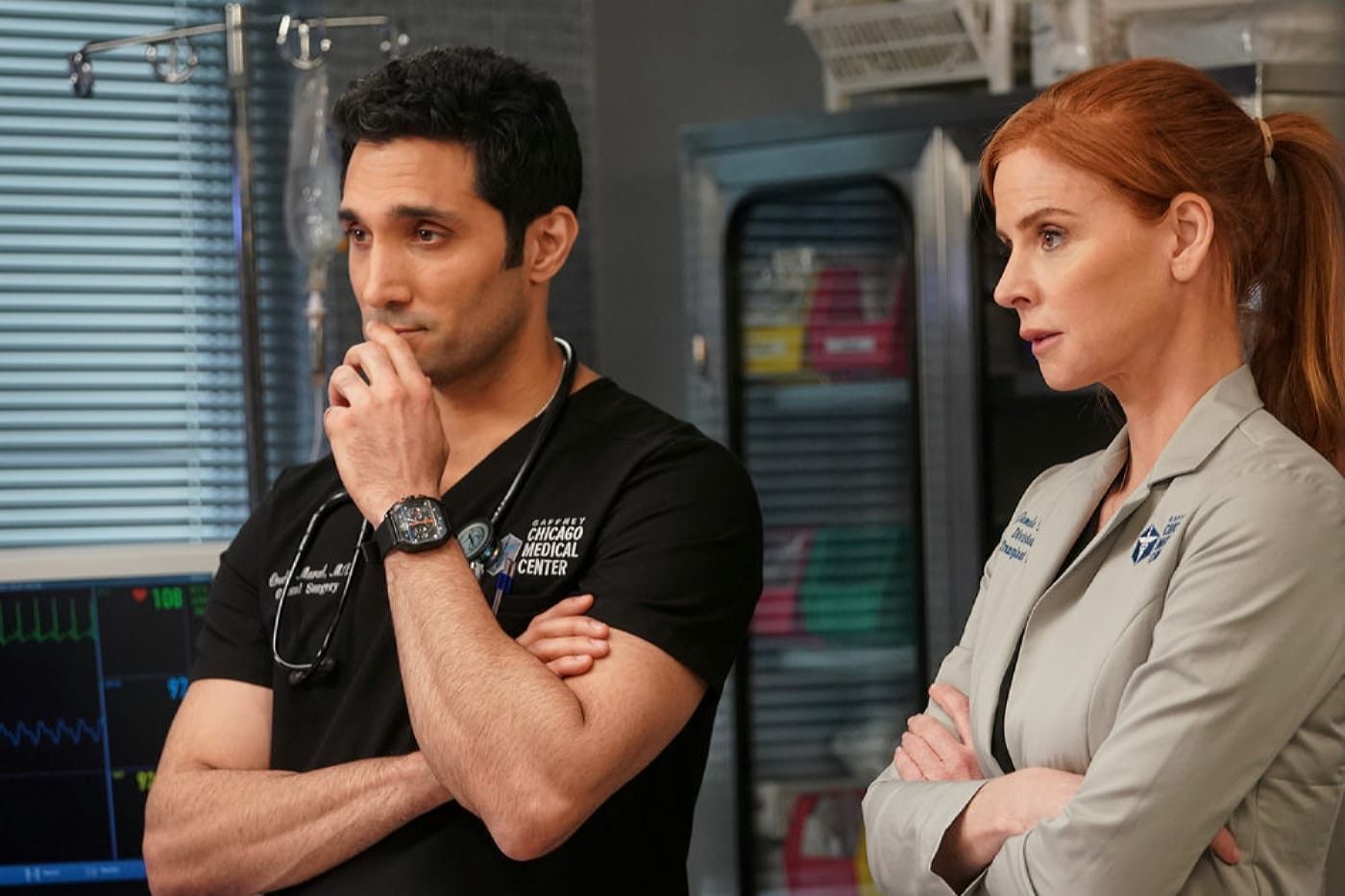 Dominic Rains Chicago Med: Chicago Med : Bild Dominic Rains, Sarah Rafferty - 34 von ...
