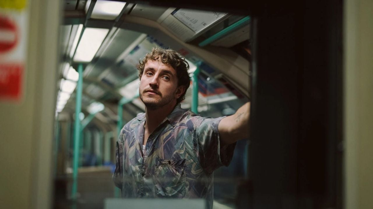 Kritik zu All Of Us Strangers: Ein so schmerzvolles wie tröstliches ...