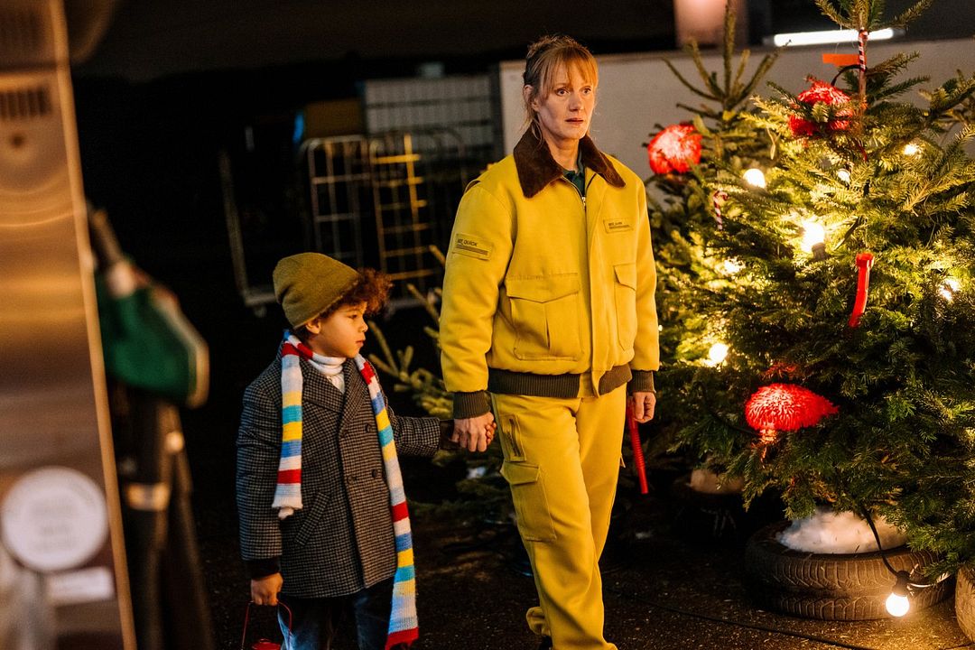 Nelly und das Weihnachtswunder : Bild Anna Schudt, Joah Lion Goetze