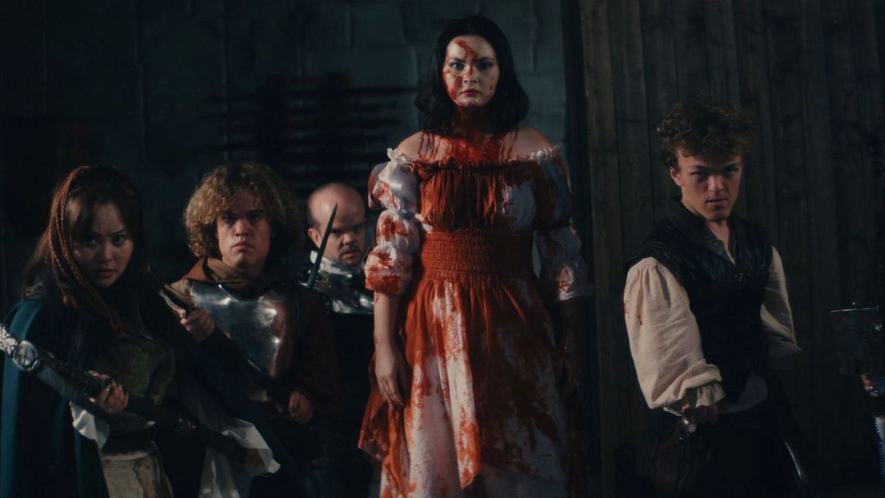 The Death Of Snow White : Bild Risa Mei, Jeremy Hallam, Sanae Loutsis