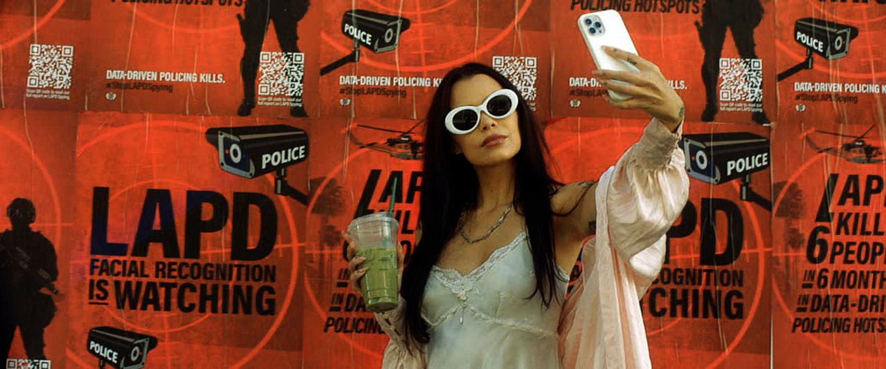 Iconic - Dem Wahnsinn verfallen : Bild