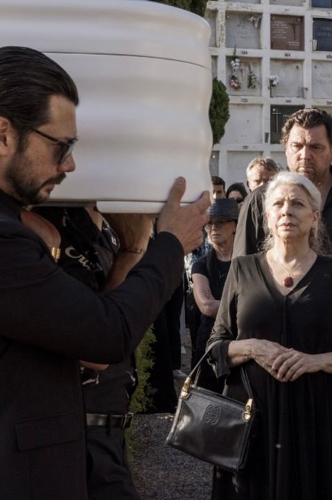 Zwei Gräber : Kinoposter