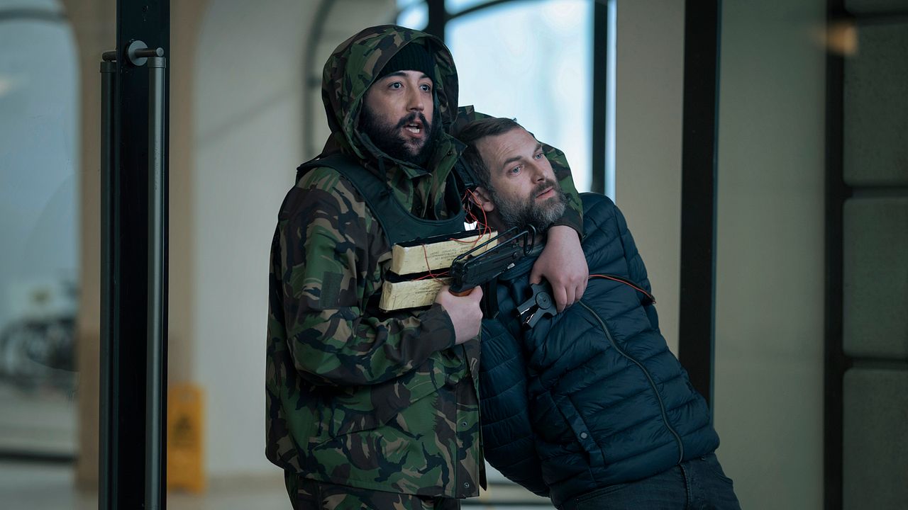 iHostage : Bild Admir Šehović, Soufiane Moussouli