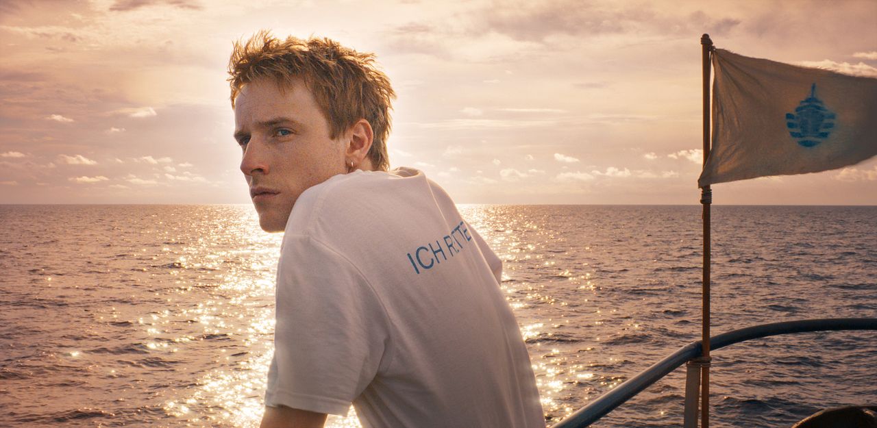 23 000 Leben : Bild Louis Hofmann