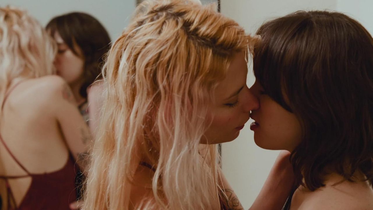 Dangerous Desire : Bild Gaia Brooks, Lucy Diamante