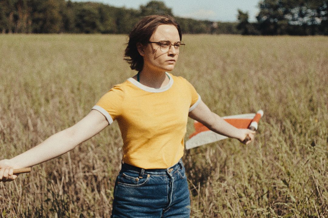 In die Sonne schauen : Bild Lena Urzendowsky