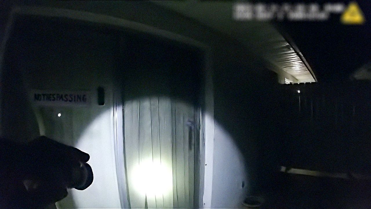 The Perfect Neighbor – Ein Gesetz und seine Folgen : Kinoposter