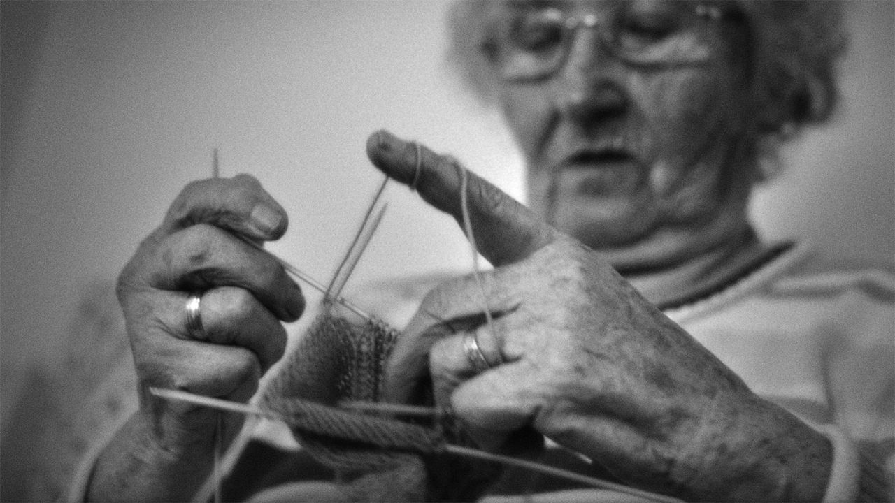 Muddi - Zwölf Annäherungen an das Altern : Bild