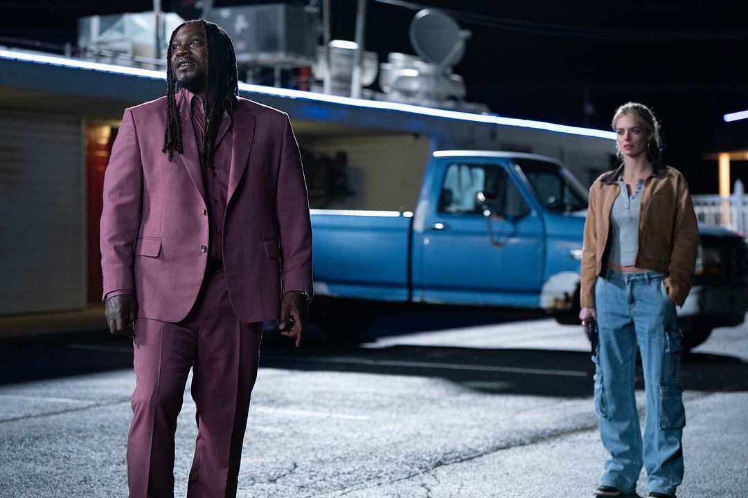 Eenie Meanie : Bild Marshawn Lynch, Samara Weaving