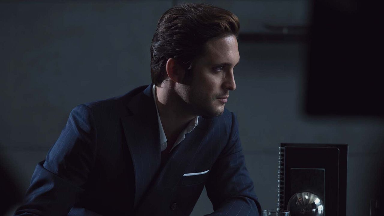 Follow : Bild Diego Boneta