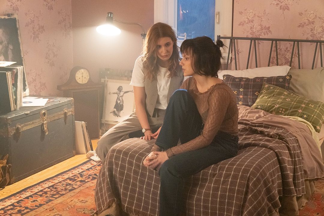 Whistle : Bild Sophie Nélisse, Dafne Keen