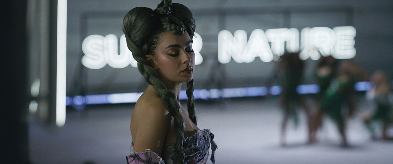Sacrifice : Bild Charli xcx