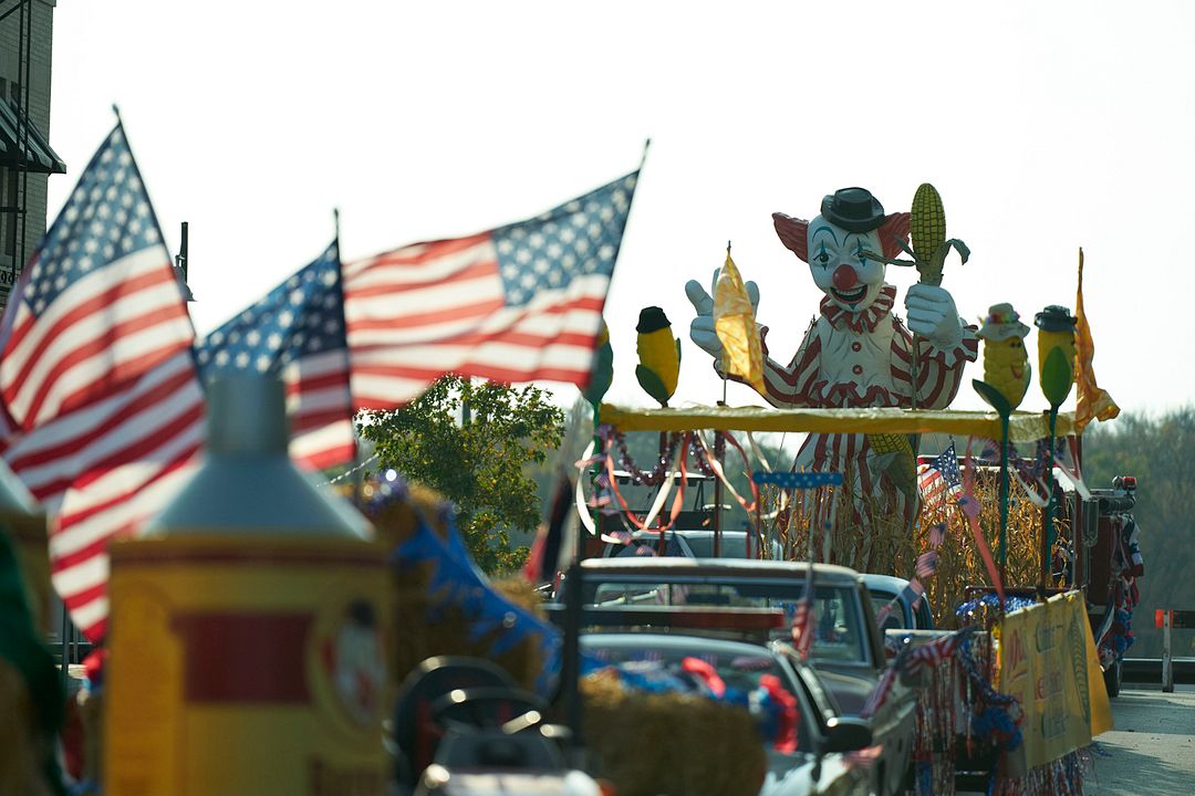 Clown In A Cornfield : Bild