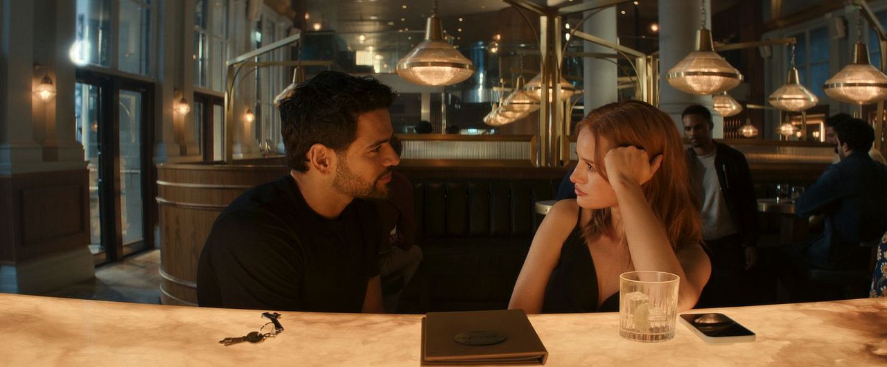 Liebe braucht Wartung : Bild Madelaine Petsch, Jacob Scipio