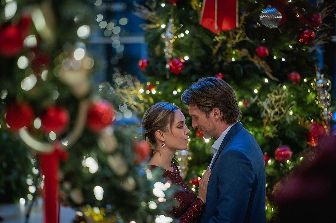Das perfekte Weihnachtsdate : Bild Ella Cannon, Christopher Russell