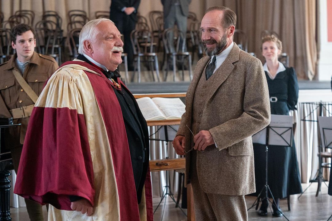 The Choral : Bild Ralph Fiennes, Jacob Dudman, Simon Russell Beale