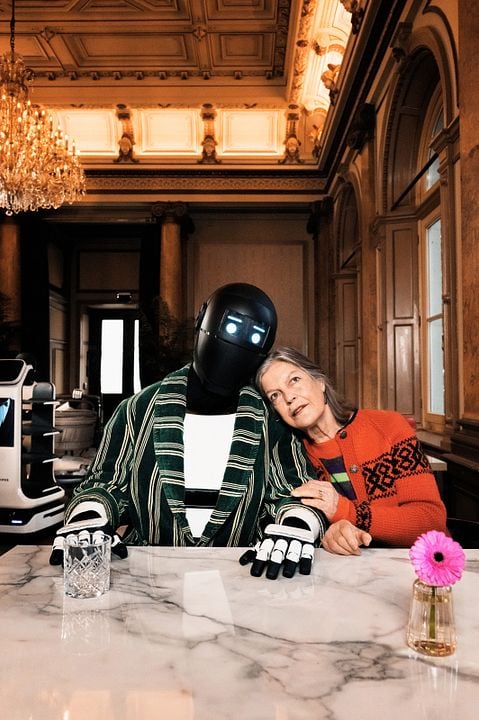 Frau Winkler verlässt das Haus : Bild Angela Winkler, Josef Ellers