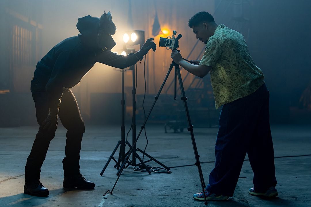 How To Rob A Bank : Bild Nicholas Hoult, Rhenzy Feliz