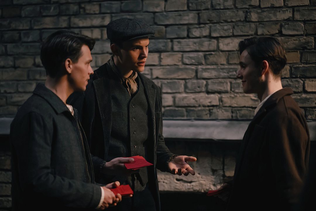 Wahrheit & Verrat - Truth & Treason : Bild