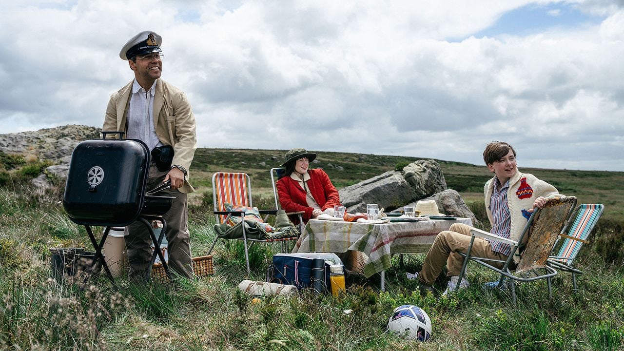 Good Boy - Wir wollen nur dein Bestes : Bild Kit Rakusen, Andrea Riseborough, Stephen Graham