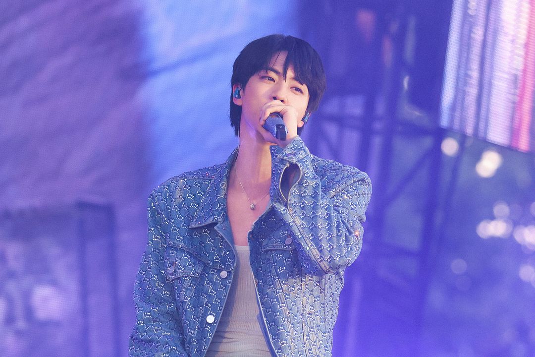 #RUNSEOKJIN_EP.TOUR In Amsterdam: Live Viewing : Bild Jin 