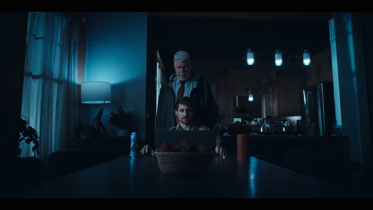 Swipe.Match.Die : Bild Ron Perlman, Brendan Bradley