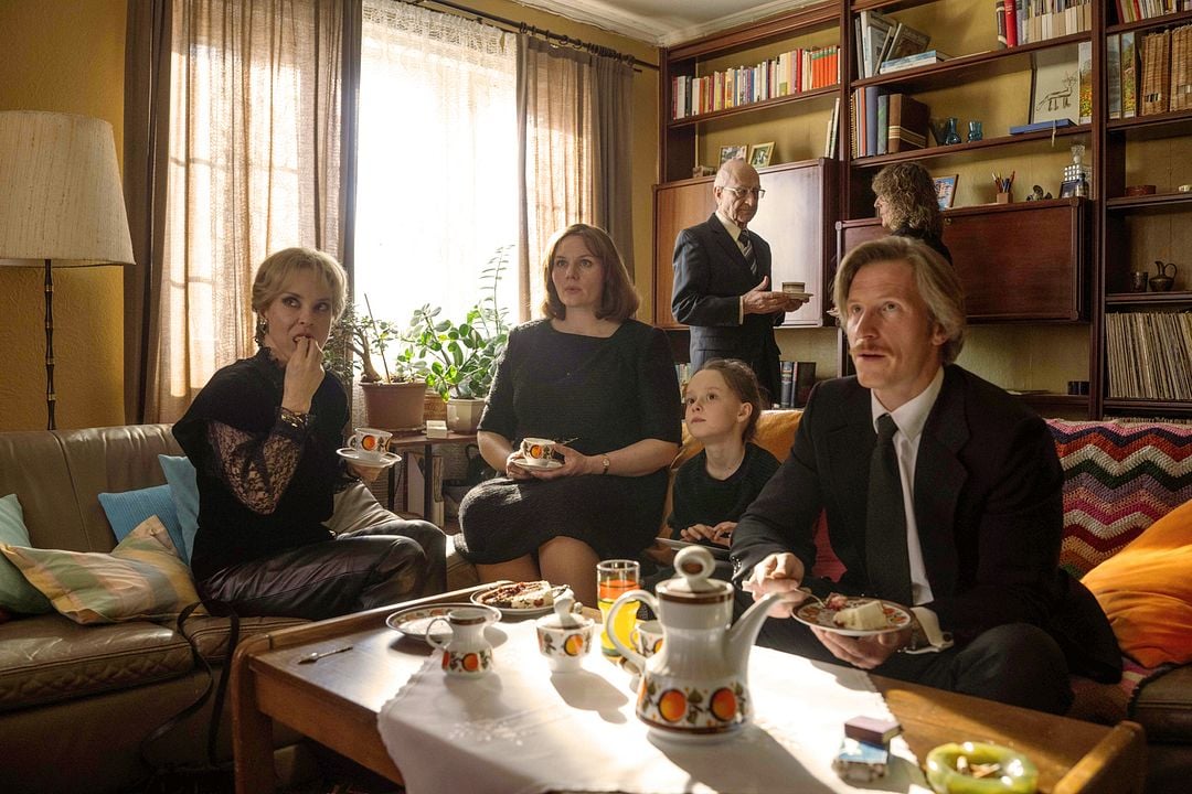 Lügen über meine Mutter : Bild Golo Euler, Elise Lindner, Anneke Kim Sarnau, Rosalie Thomass