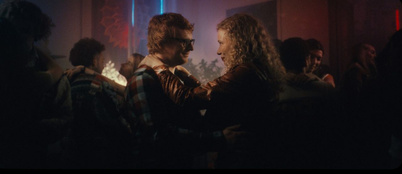 How To Be Normal : Bild