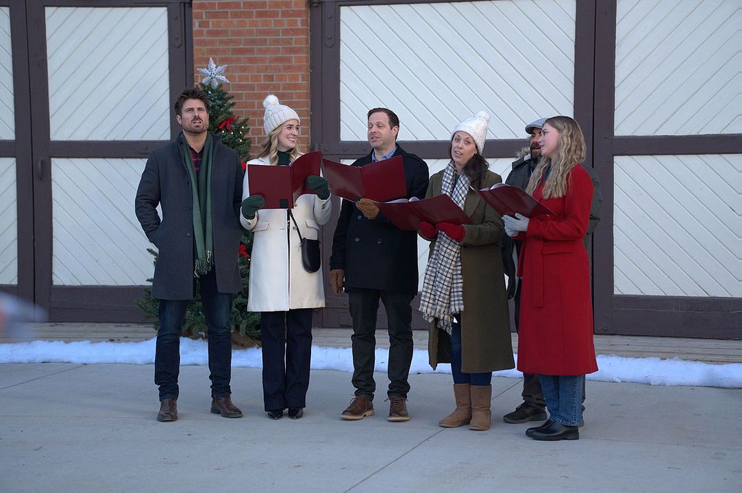 Verlobung unter dem Weihnachtsbaum : Bild Stafford Perry, Brittany Bristow, Marcus Rosner