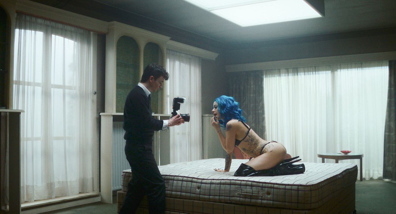 Truly Naked : Bild Alessa Savage, Caolán O'Gorman