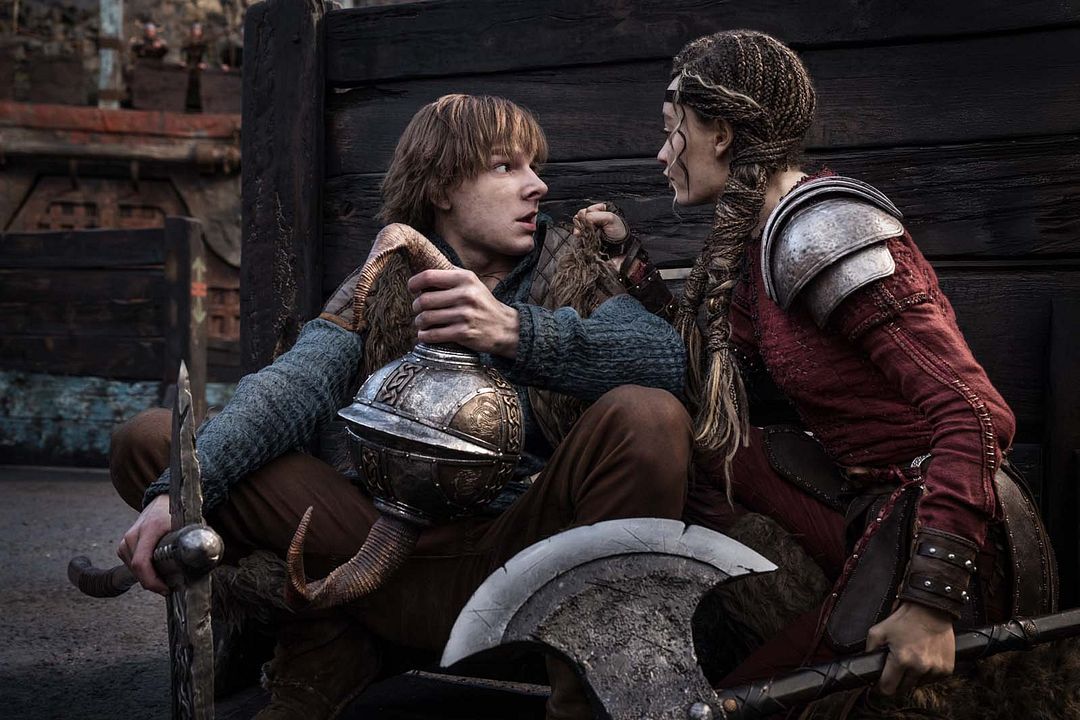 Drachenzähmen leicht gemacht : Bild Mason Thames, Nico Parker