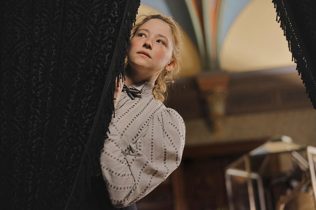 Virginia Woolf's Night & Day : Bild Haley Bennett