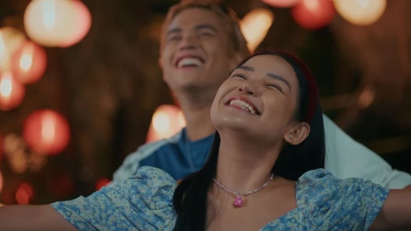 18th Rose : Bild Xyriel Manabat, Kyle Echarri