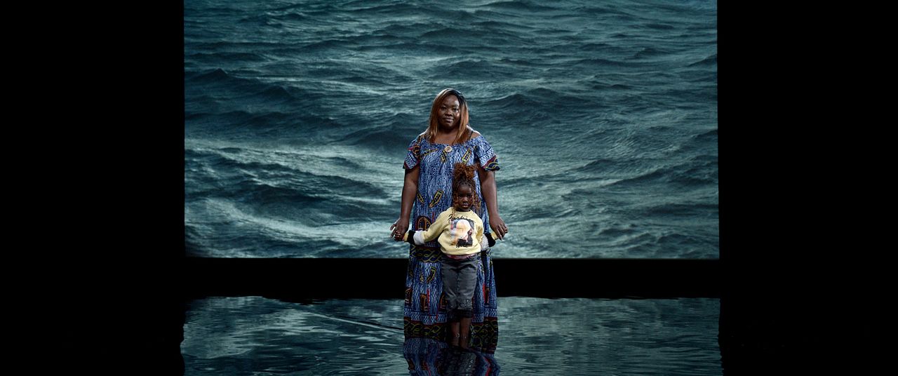 Where The Waves Took Her : Bild Julie Tankeu Yonga