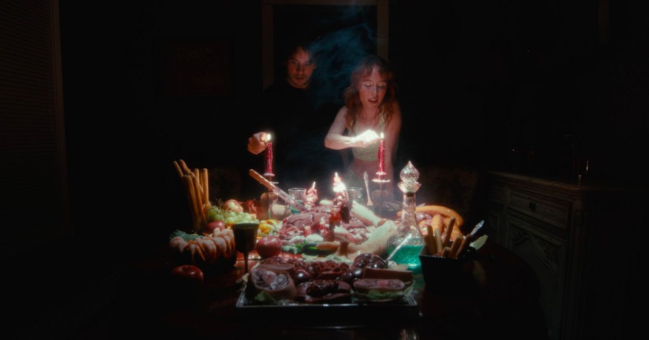 Cannibal Mukbang : Bild