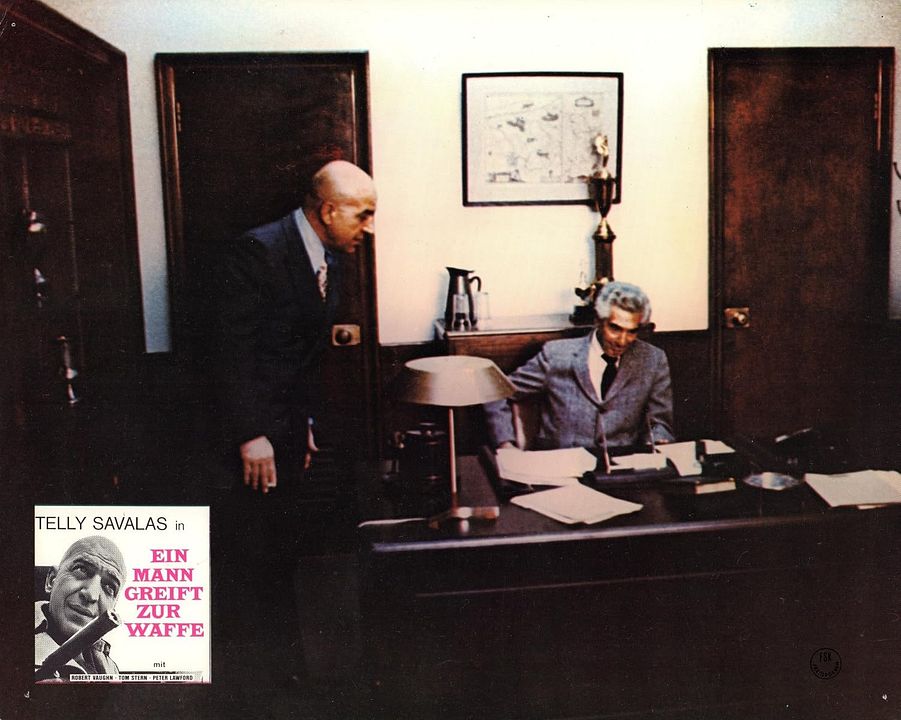 Ein Mann greift zur Waffe : Bild John Marley, Telly Savalas