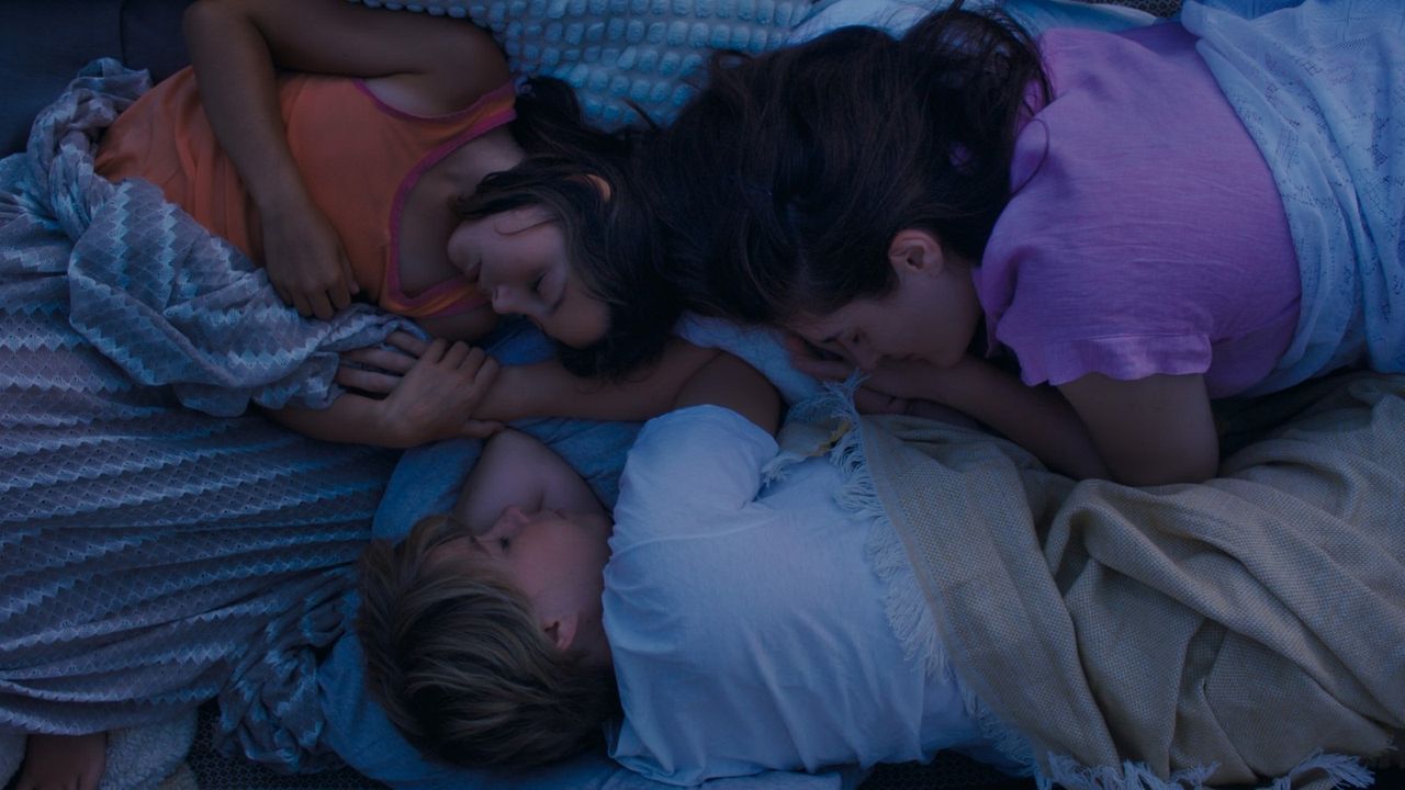 Ein Sommer in Paris : Bild