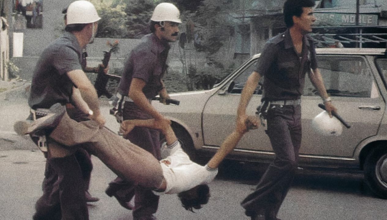 Scars of a Putsch : Bild