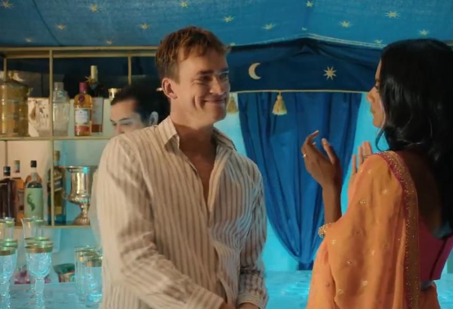 Prophezeiung… Liebe : Bild Simone Ashley, Luke Fetherston