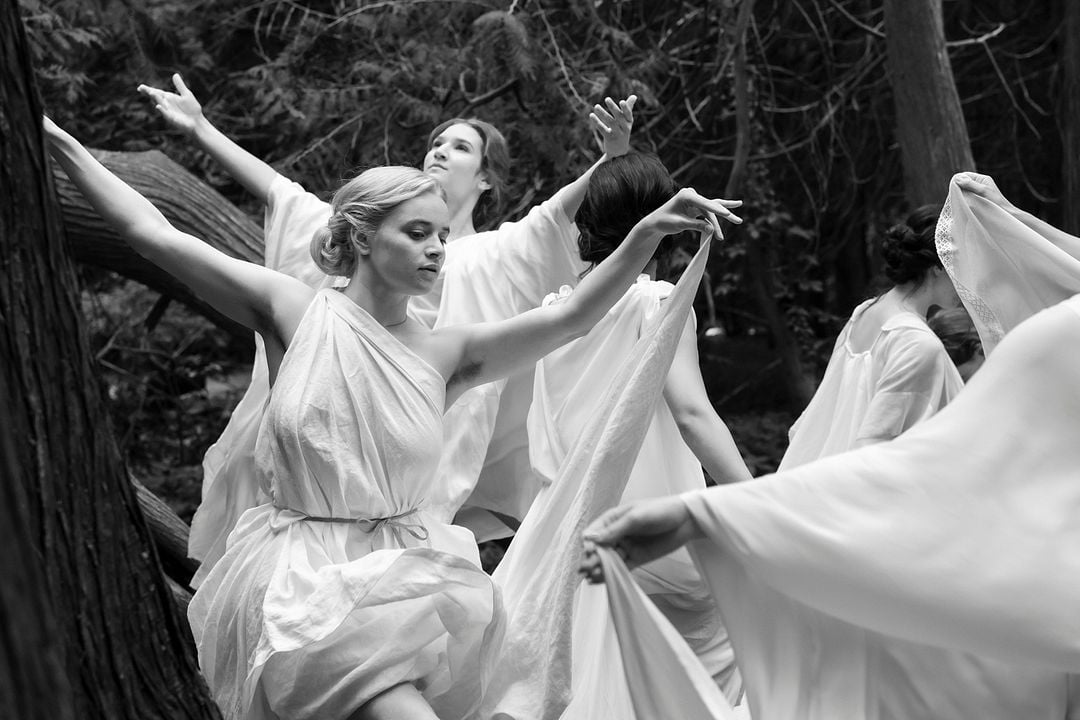 Silent Friend : Bild Luna Wedler