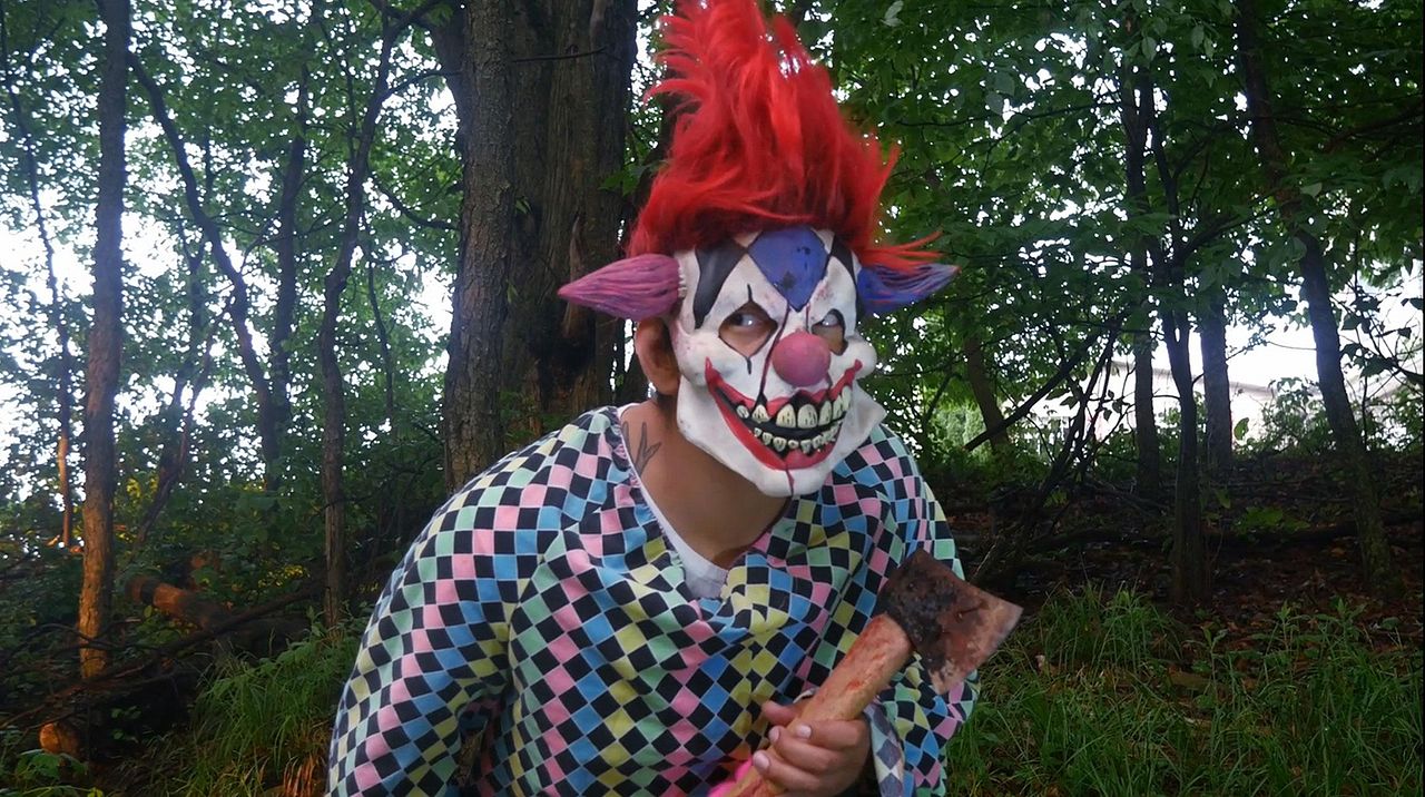 Camp Blood 13 - Clown Shark : Bild