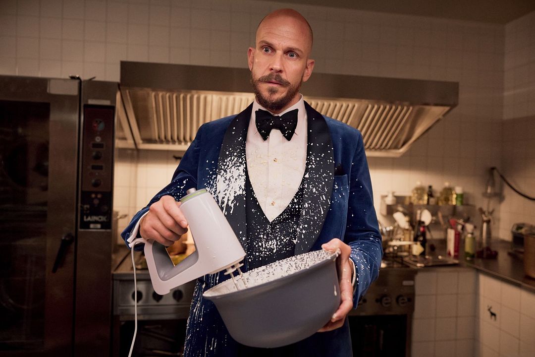 Der Schneesturm : Bild Gustaf Skarsgård
