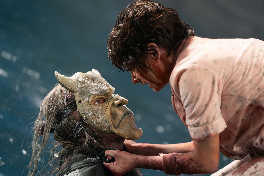 Black Phone 2 : Bild Madeleine McGraw, Ethan Hawke