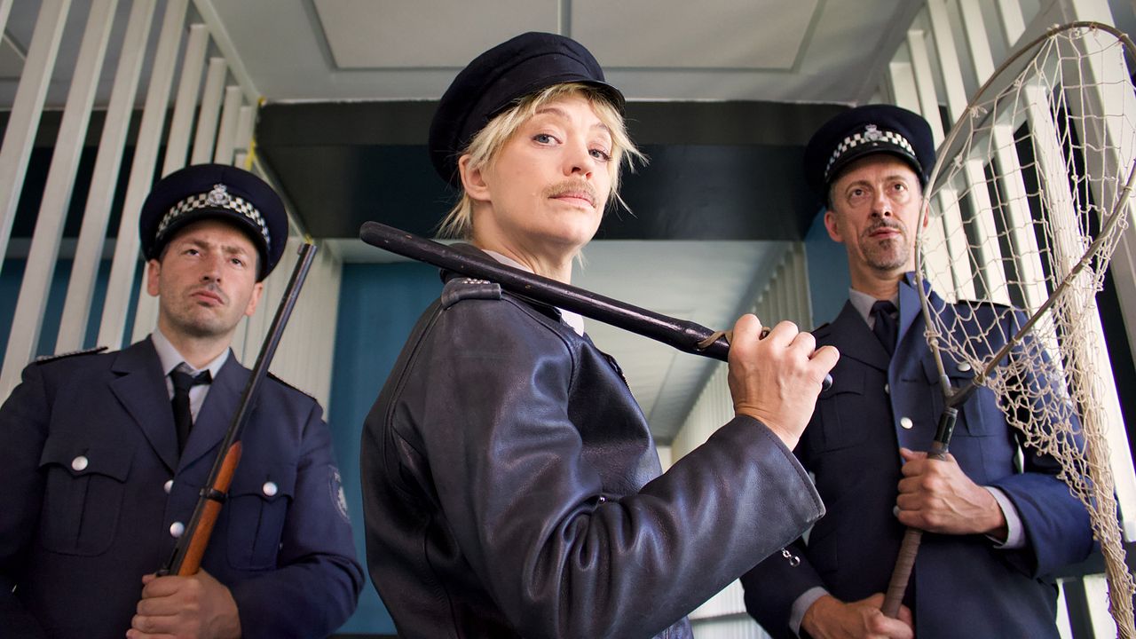 Akiko – Der fliegende Affe : Bild Arnel Taci, Rudolf Krause, Heike Makatsch