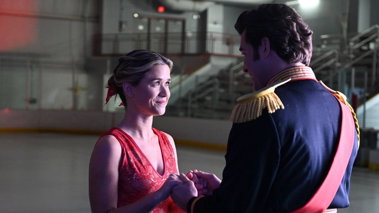 A Royal Christmas on Ice - Auf Schlittschuhen ins Weihnachtsglück : Bild Jonathan Stoddard, Anna Marie Dobbins